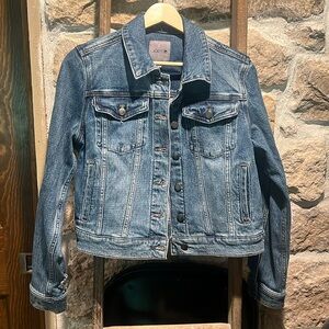Joe’s Medium Wash Denim Jacket NWOT
